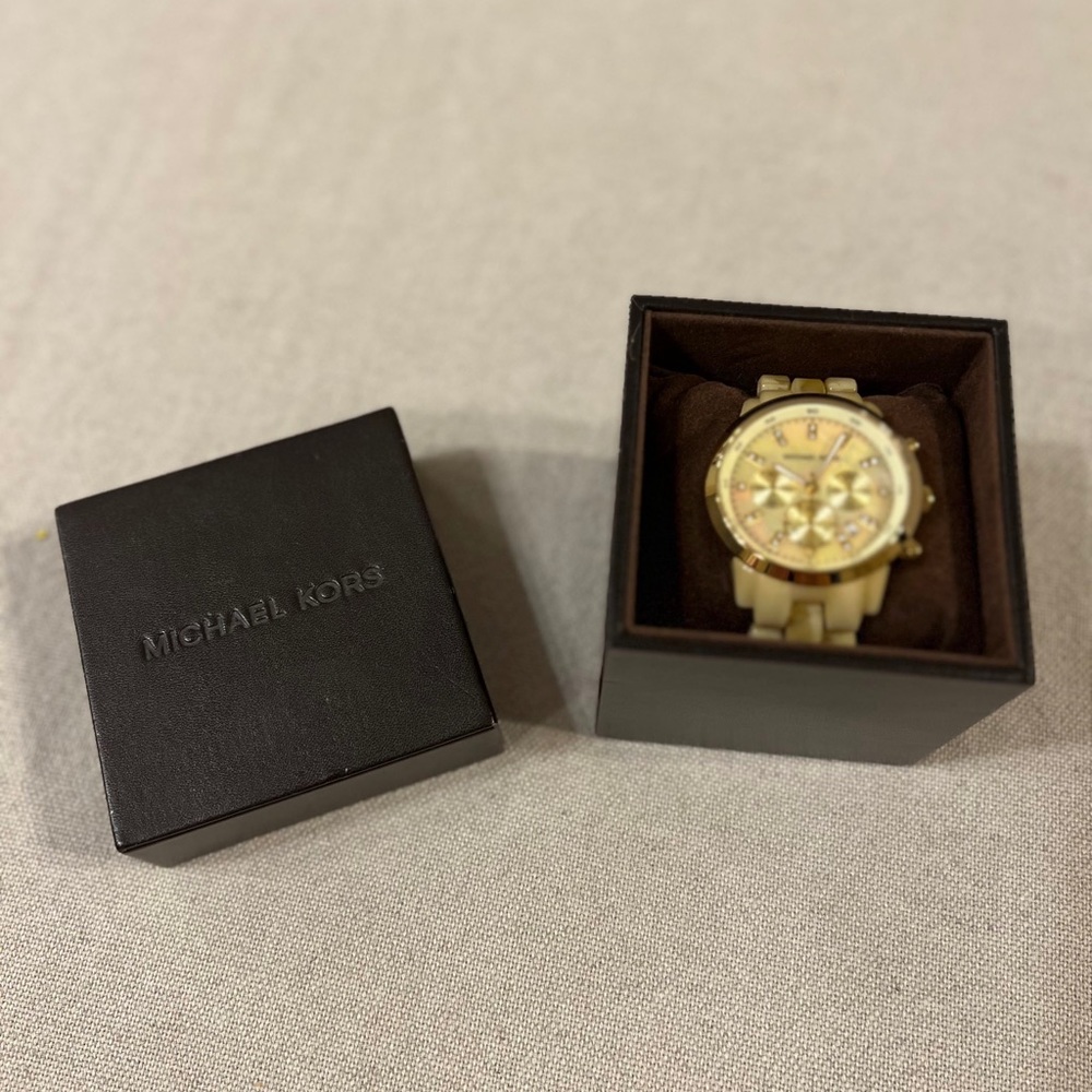 Michael Kors Horn MK5217 Wrist Watch for Women